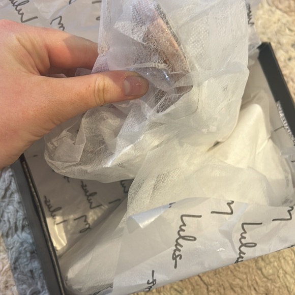 NWT LULUS -Midnight Silver Pointed-Toe Heels (New in Box with Shoe Bags) - Picture 6 of 6